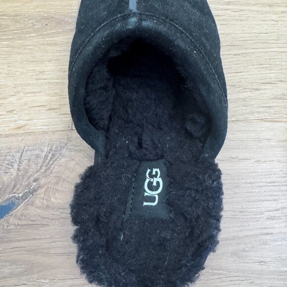 UGG Pearle Slip On Slippers Women’s Size 6 Black Suede Sheepskin Cozy 1115139 - Picture 5 of 8